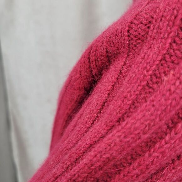 Deane & White Raspberry Lambswool and Angora Wide Wale Cowl Neck Sweater - Picture 4 of 9